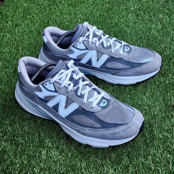 NEW BALANCE 990v6 - Mens Sneakers - SIZE 11.5D - Picture 1 of 9